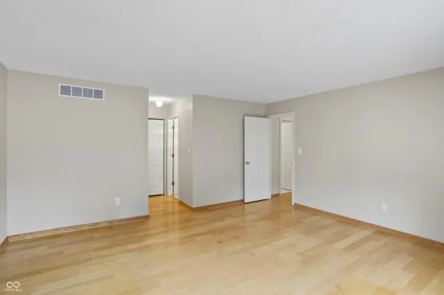 $175,000 | 2566 Hideaway Drive North, Indianapolis, IN 46268