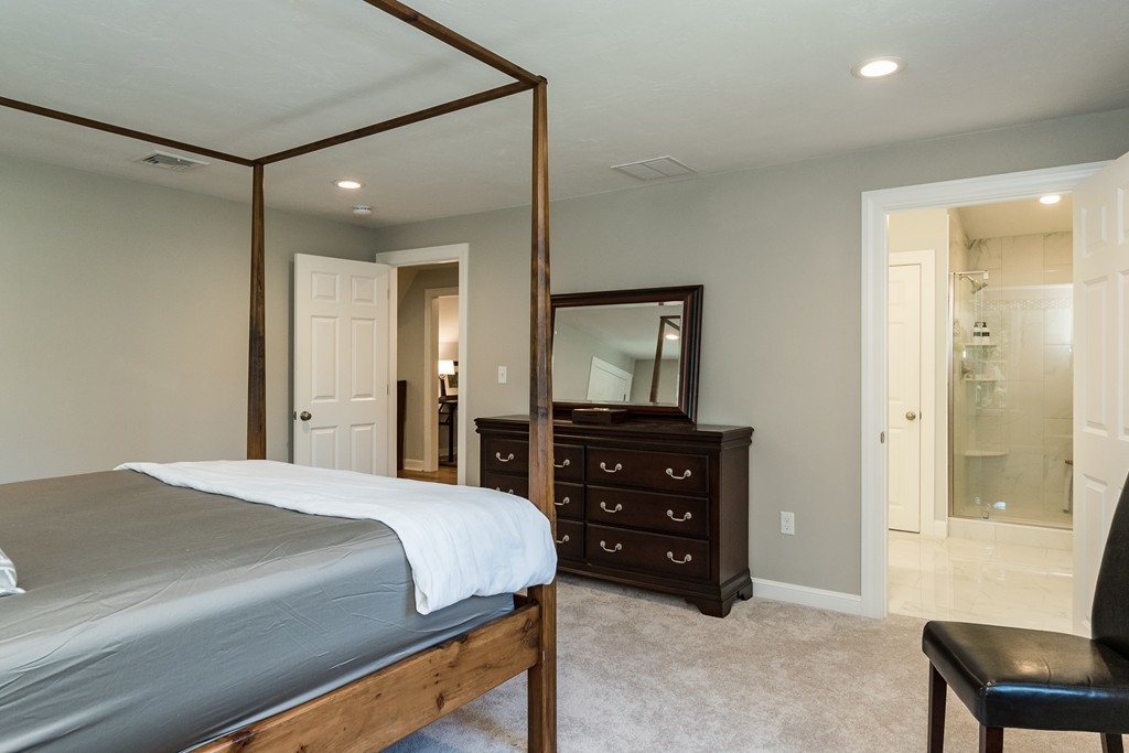 27 Hanlon Road Holliston, MA 01746 - Photo 16 of 30 Gallery Image 16