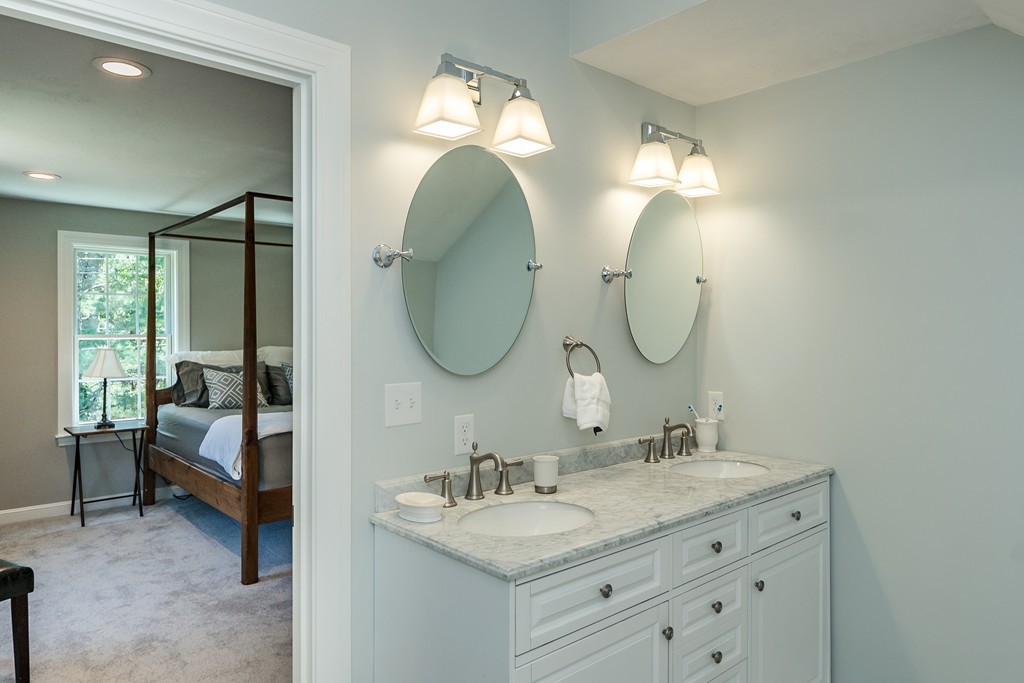 27 Hanlon Road Holliston, MA 01746 - Photo 18 of 30 Gallery Image 18