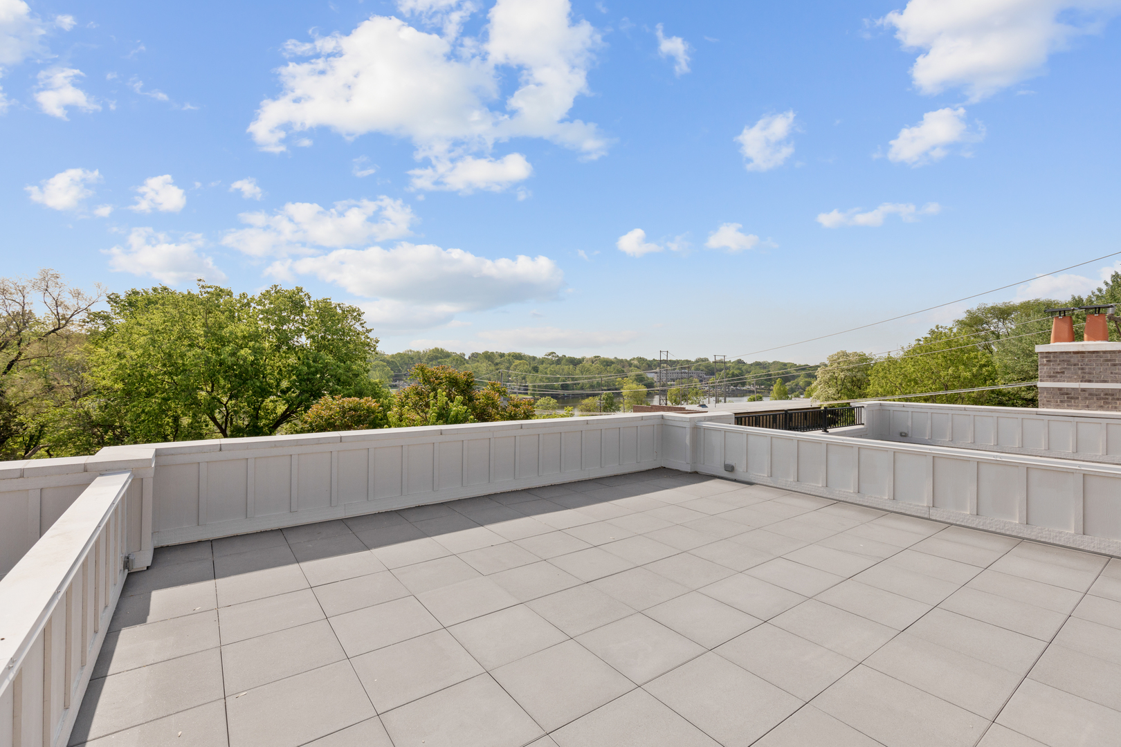 405 North 1st Street Geneva, IL 60134 - Photo 24 of 30 a view of balcony with furniture