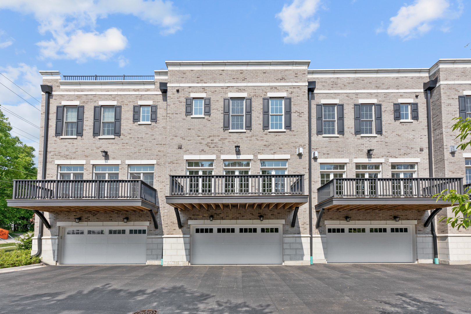 405 North 1st Street Geneva, IL 60134 - Photo 26 of 30 a view of a building with outdoor space