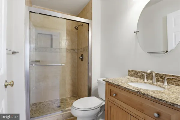 $3,250 | 7719 Markham Grant Lane, Alexandria, VA 22315