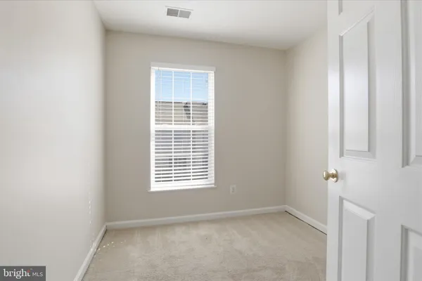 $3,250 | 7719 Markham Grant Lane, Alexandria, VA 22315