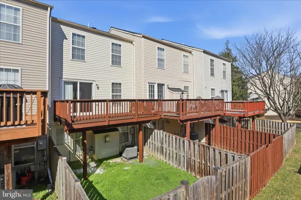 $3,250 | 7719 Markham Grant Lane, Alexandria, VA 22315