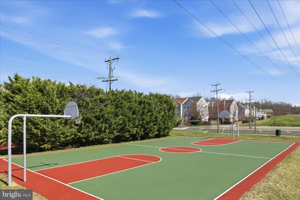 $3,250 | 7719 Markham Grant Lane, Alexandria, VA 22315