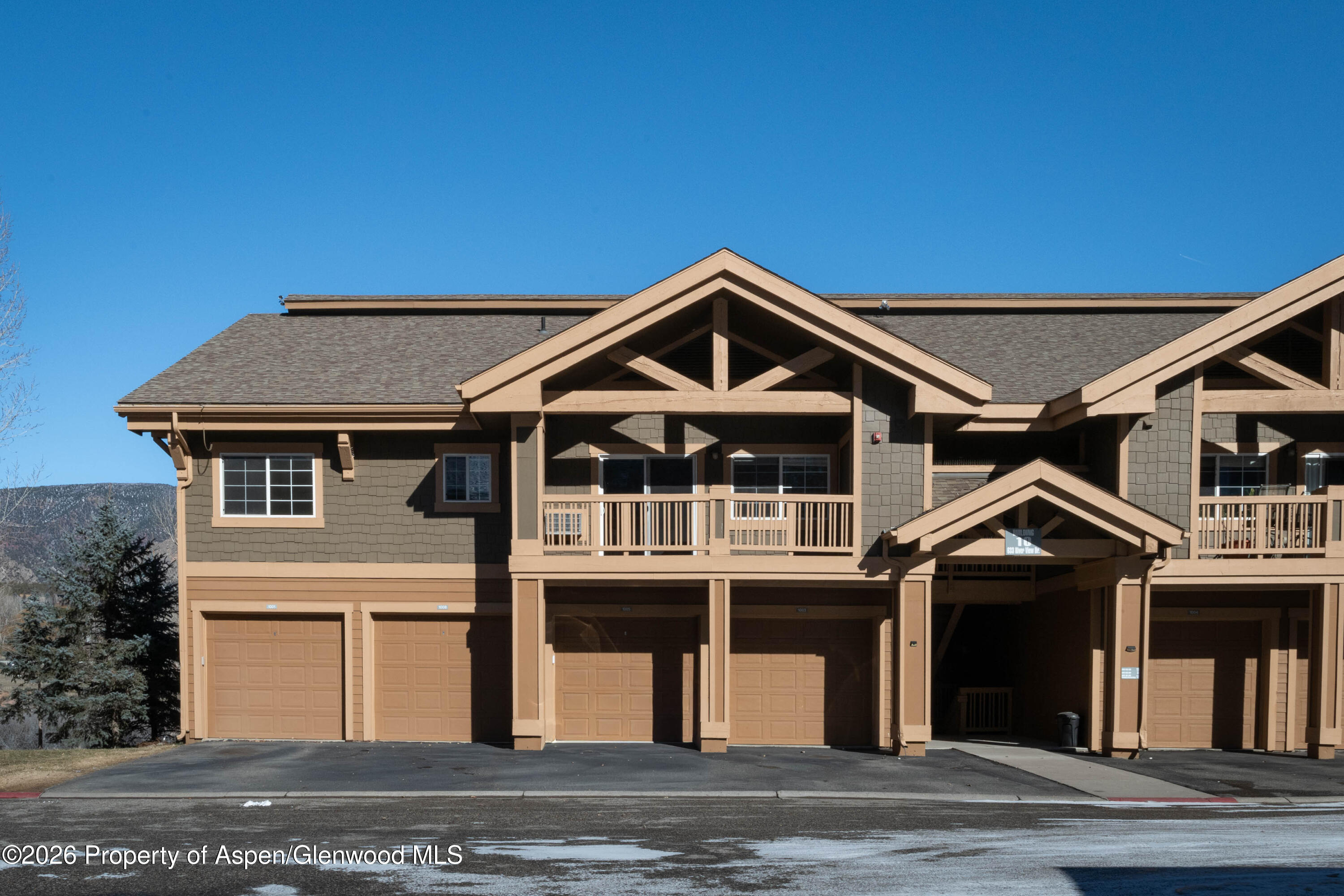 633 River View Drive, Unit 1008 New Castle, CO 81647 - Photo 13 of 15 Exterior 2