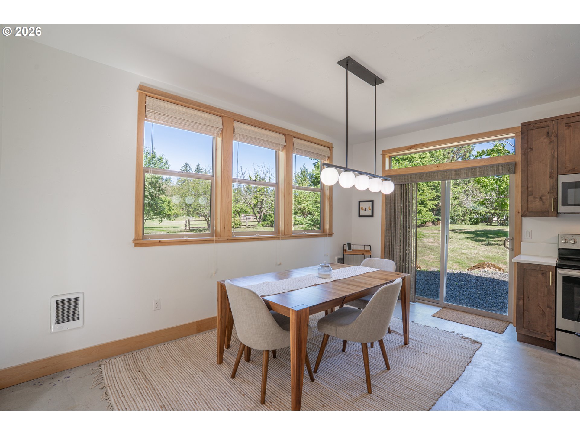 45955 Goodpasture Road Vida, OR 97488 - Photo 19 of 48