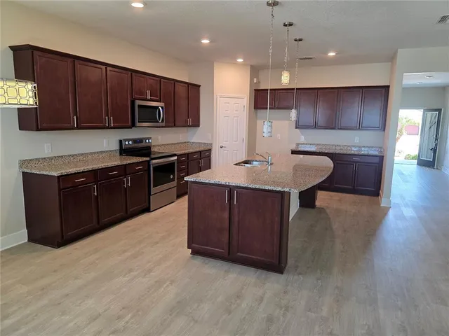 $439,000 | 13805 Tonya Anne Drive, Riverview, FL 33579