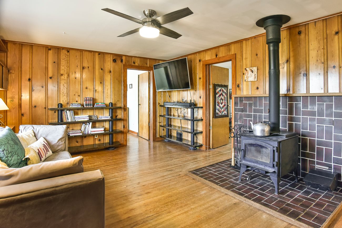 650 West Dittemore Road Bloomington, IN 47404 - Photo 4 of 34
