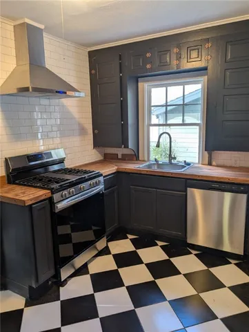 $205,000 | 3633 Midland Avenue, Syracuse, NY 13205