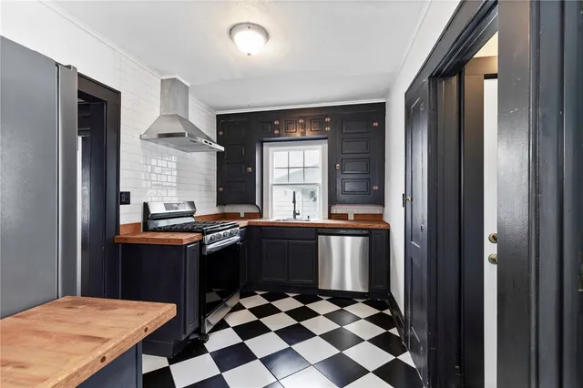 $199,000 | 3633 Midland Avenue, Syracuse, NY 13205