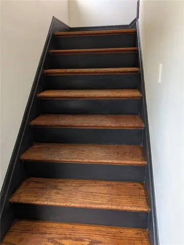 $205,000 | 3633 Midland Avenue, Syracuse, NY 13205