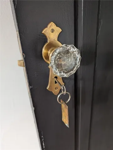 $199,000 | 3633 Midland Avenue, Syracuse, NY 13205