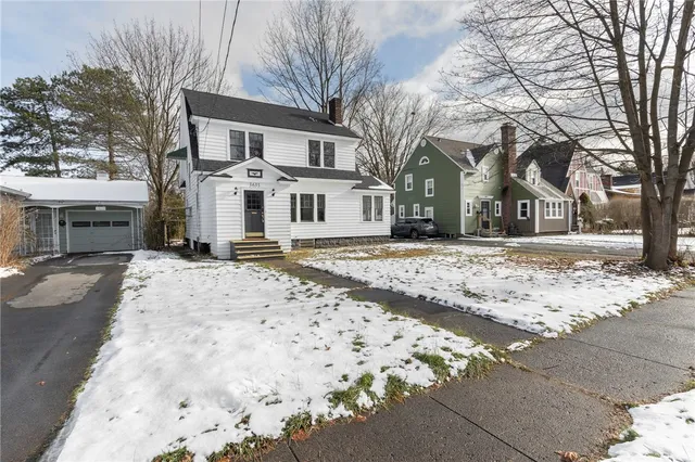 $199,000 | 3633 Midland Avenue, Syracuse, NY 13205