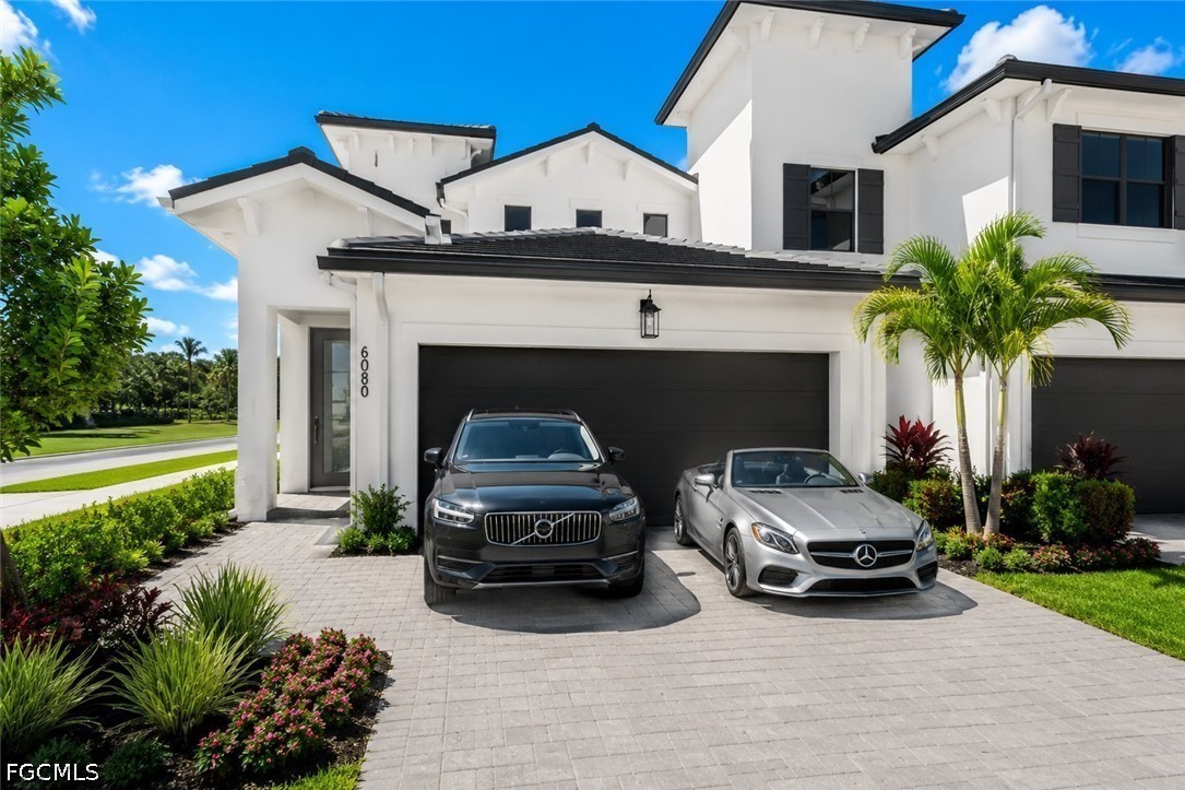 6092 Barbara Circle Naples, FL 34112 - Photo 8 of 46 Gallery Image 8
