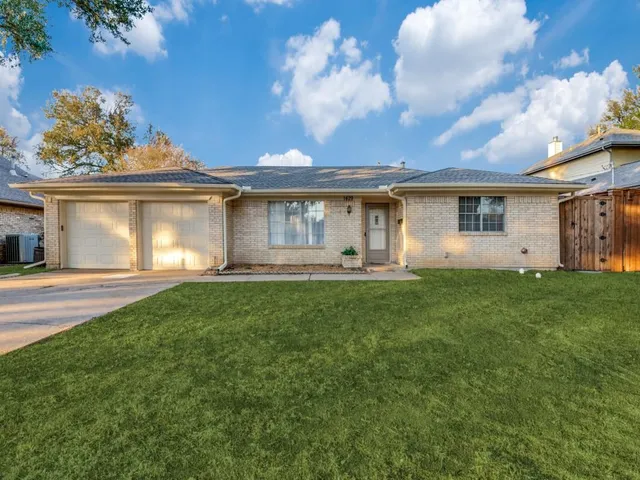 $2,695 | 1429 Amherst Drive, Plano, TX 75075