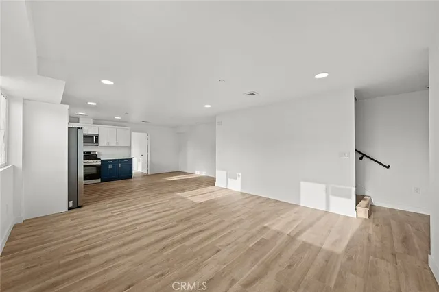 $2,799,000 | 300 East 25th Street, Los Angeles, CA 90011