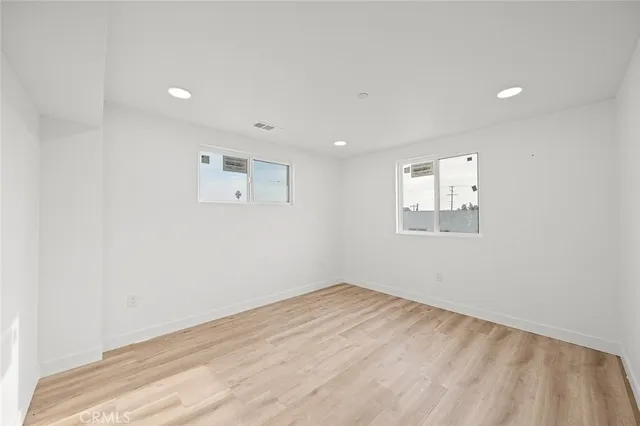 $2,799,000 | 300 East 25th Street, Los Angeles, CA 90011