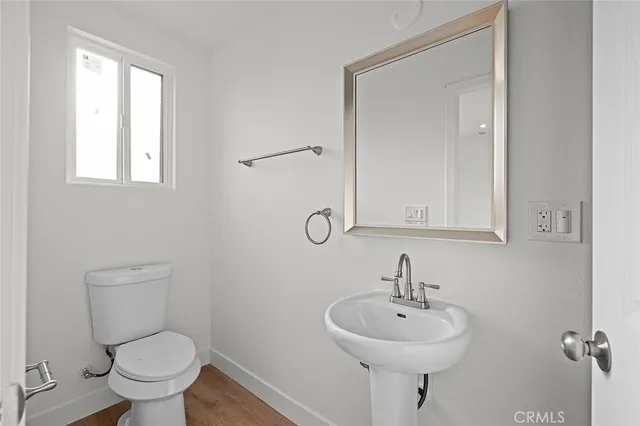 $2,799,000 | 300 East 25th Street, Los Angeles, CA 90011