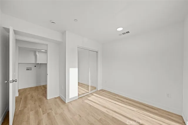 $2,799,000 | 300 East 25th Street, Los Angeles, CA 90011