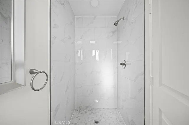 $2,799,000 | 300 East 25th Street, Los Angeles, CA 90011