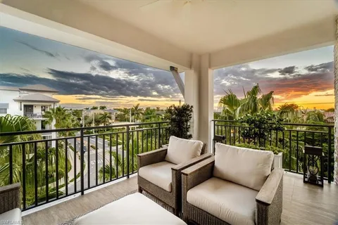 $2,650,000 | 1035 3rd Avenue South, Unit 401, Naples, FL 34102