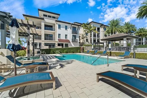 $2,650,000 | 1035 3rd Avenue South, Unit 401, Naples, FL 34102