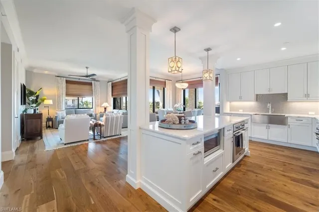 $2,650,000 | 1035 3rd Avenue South, Unit 401, Naples, FL 34102