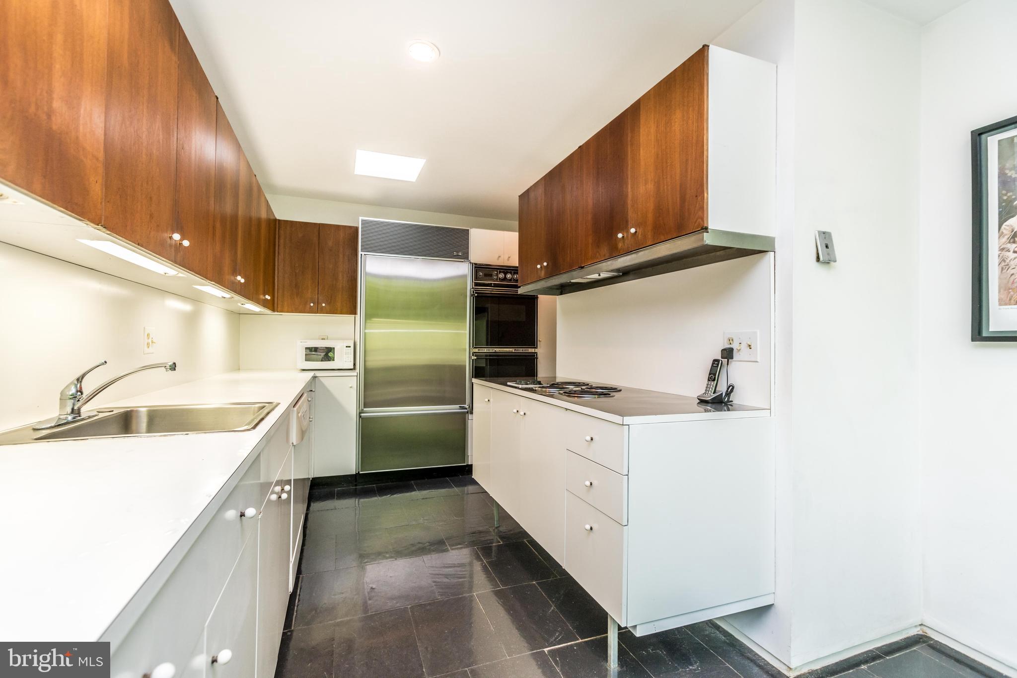 2005 Ridgecrest Court Baltimore, MD 21204 - Photo 19 of 47