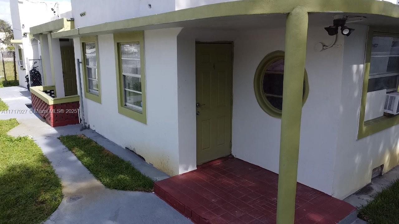 7802 Northwest 8th Avenue, Unit 6 Miami, FL 33150 - Photo 3 of 8