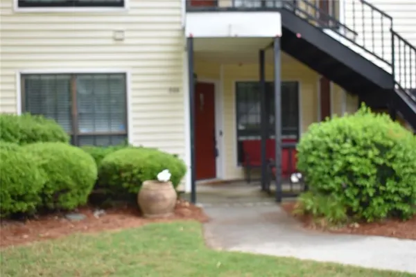 $119,000 | 555 Windchase Lane, Stone Mountain, GA 30083