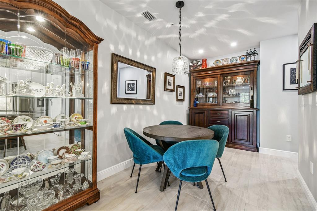 6331 Sunset Bay Circle Apollo Beach, FL 33572 - Photo 11 of 92