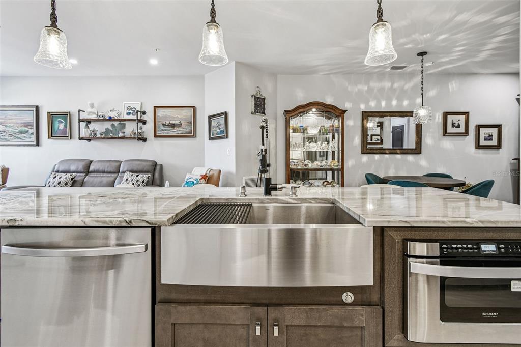 6331 Sunset Bay Circle Apollo Beach, FL 33572 - Photo 17 of 92