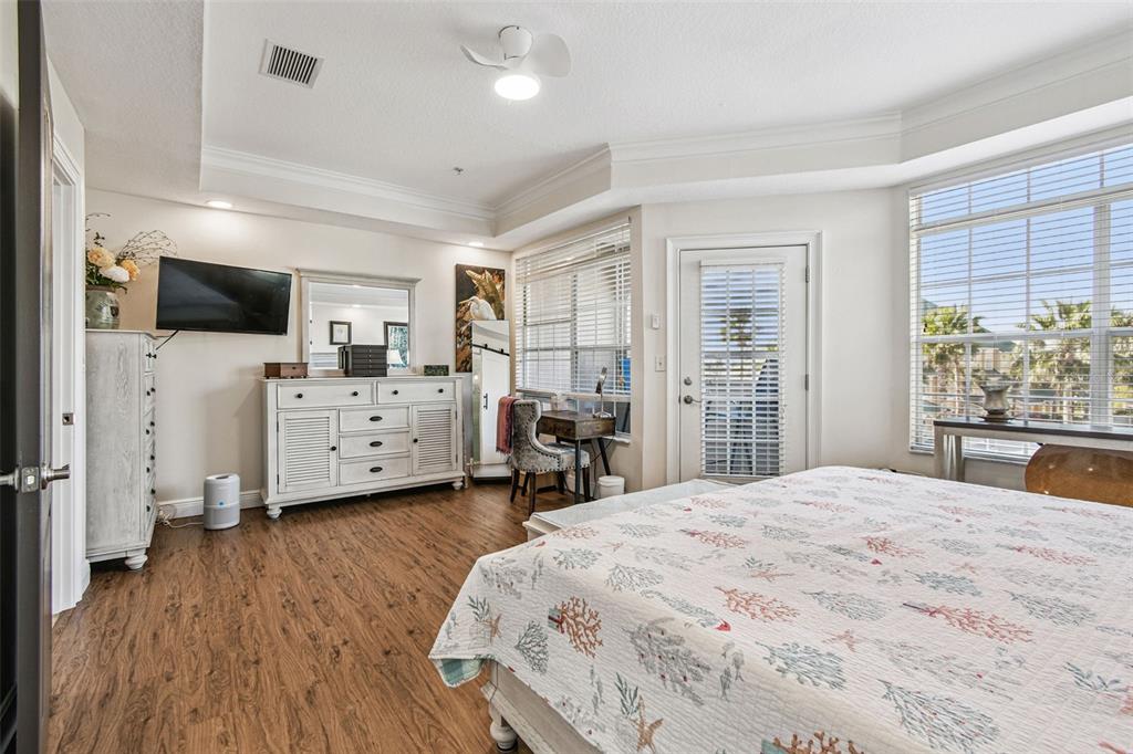 6331 Sunset Bay Circle Apollo Beach, FL 33572 - Photo 38 of 92