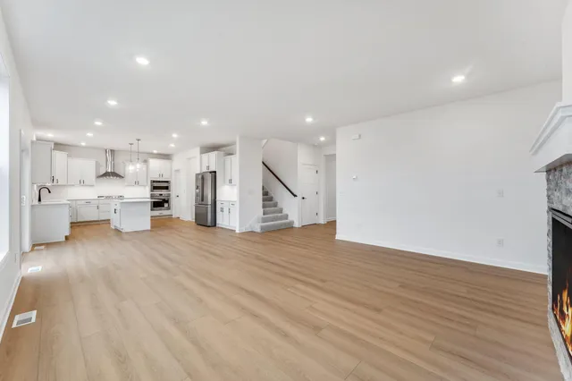 $649,990 | 1053 Aster Boulevard, Rosemount, MN 55068