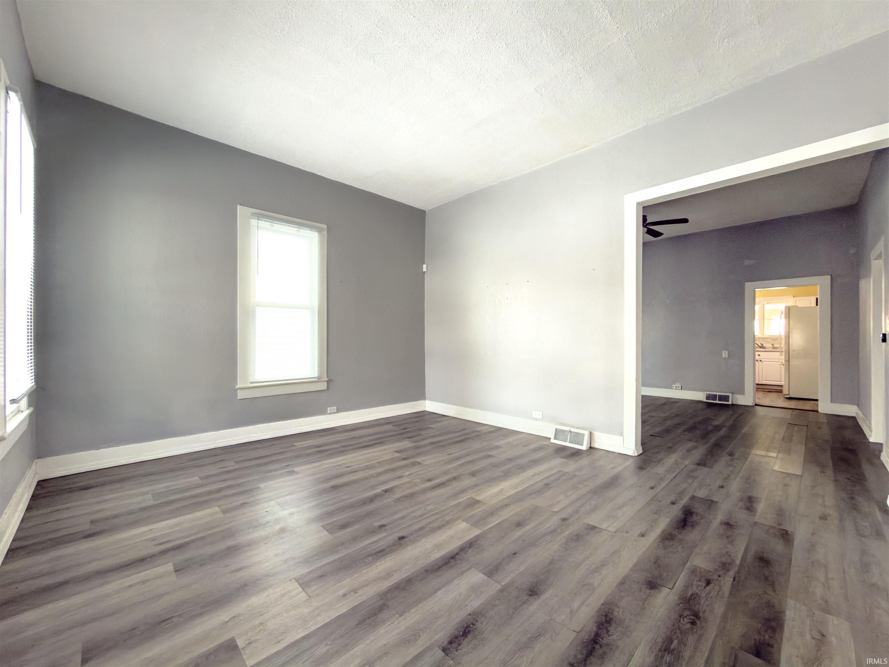 619 Huffman Street Fort Wayne, IN 46808 - Photo 2 of 16