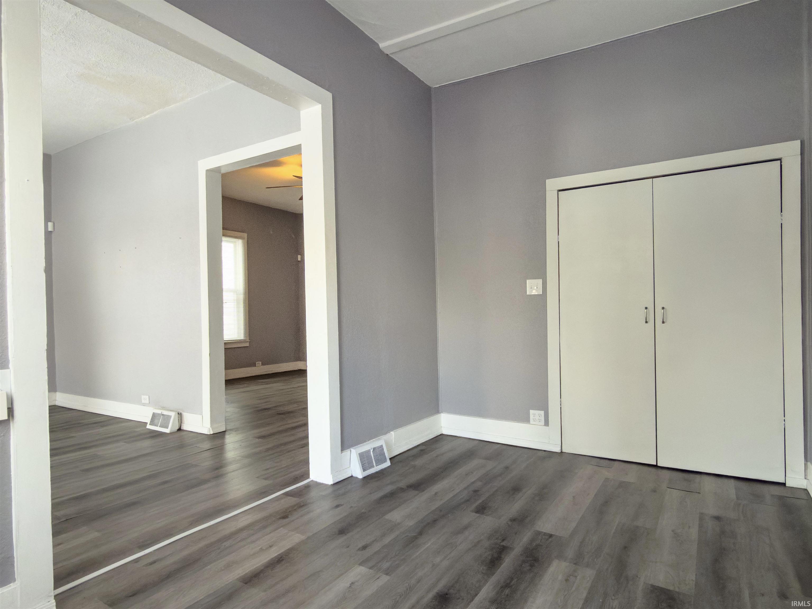 619 Huffman Street Fort Wayne, IN 46808 - Photo 4 of 11