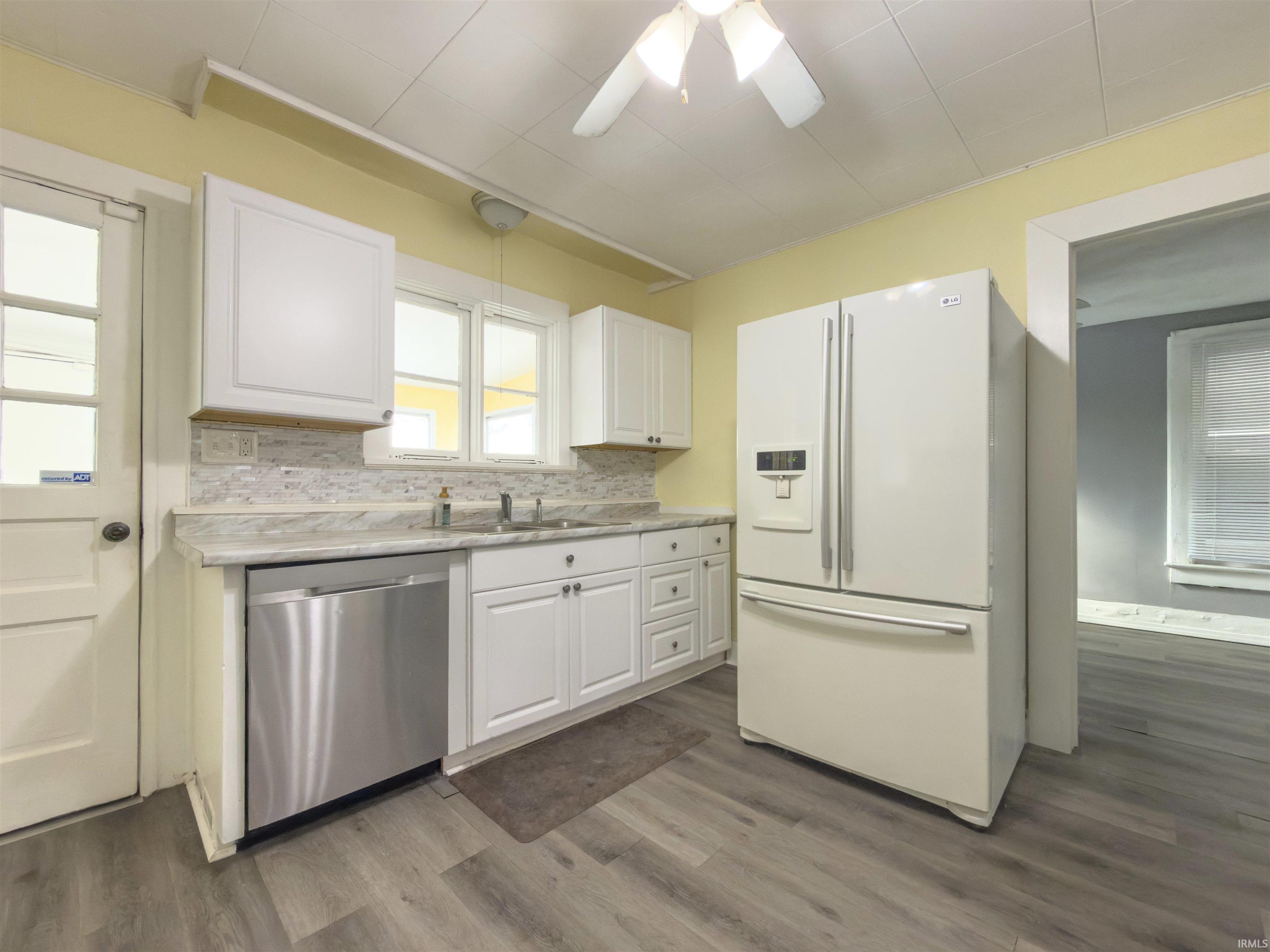 619 Huffman Street Fort Wayne, IN 46808 - Photo 9 of 11