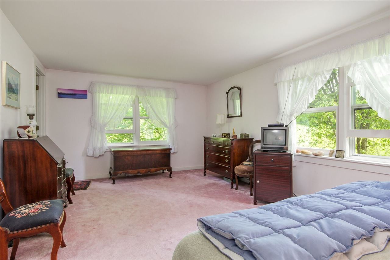 209 Galvin Hill Road Colchester, VT 05446 - Photo 30 of 31 Gallery Image 30