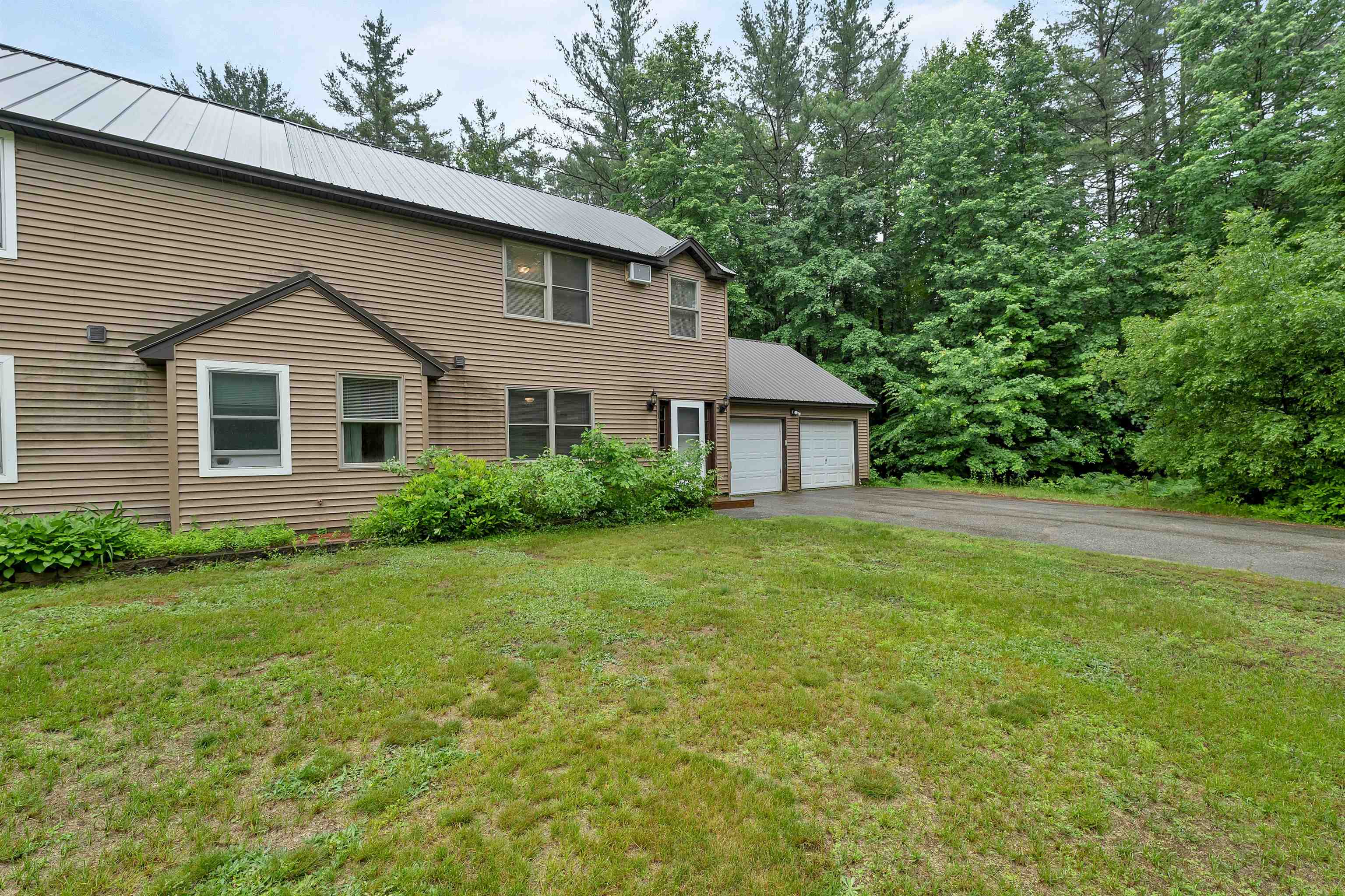 221 Webster Road, Unit 12B Conway, NH 03813 - Photo 3 of 27