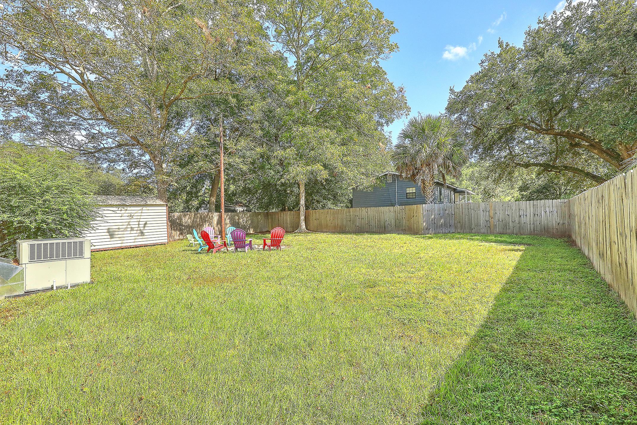1905 Central Park Road Charleston, SC 29412 - Photo 23 of 25 1R3A6359_60_61