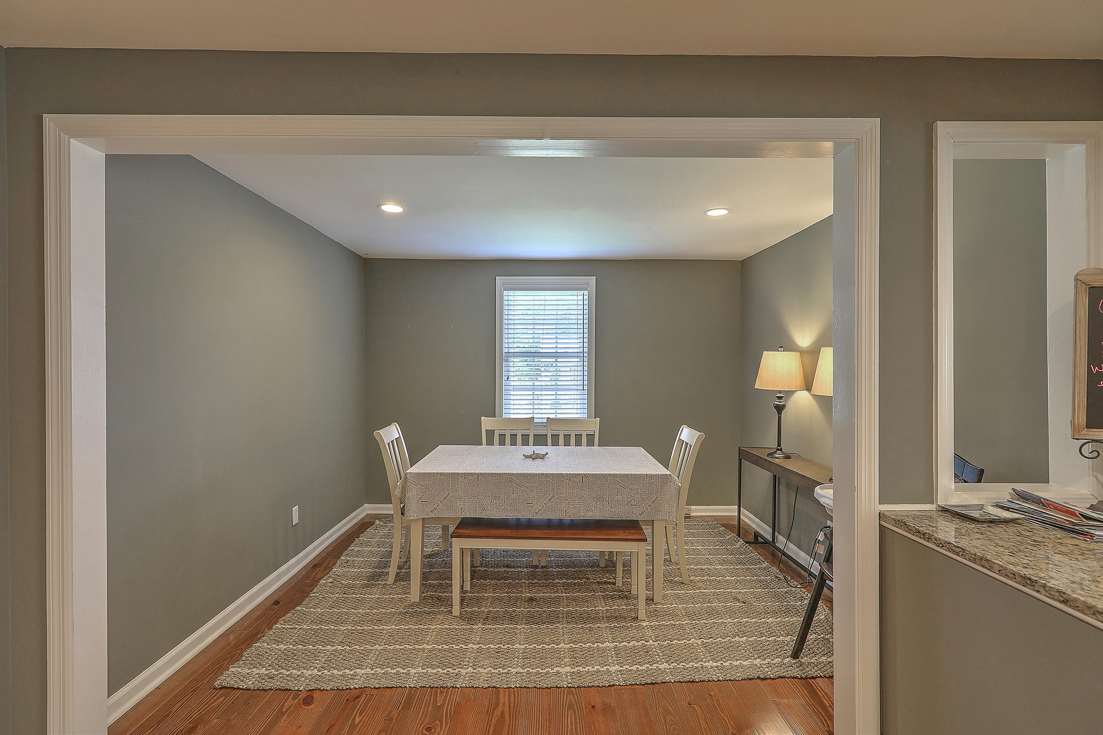 1905 Central Park Road Charleston, SC 29412 - Photo 7 of 25 1R3A6290_1_2