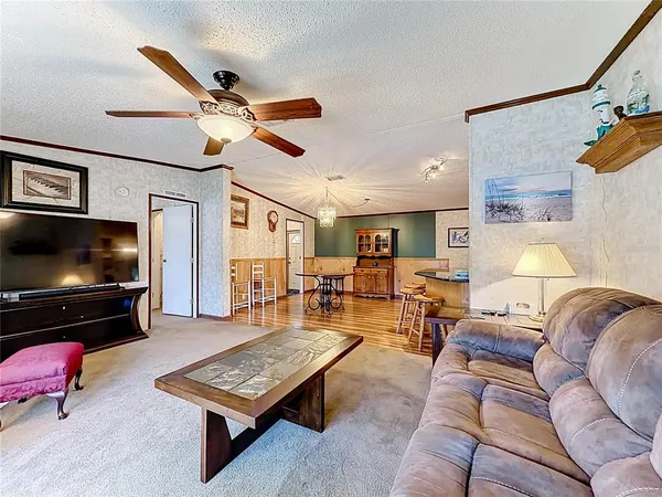 $290,000 | 1658 Elkhart Circle, Tavares, FL 32778