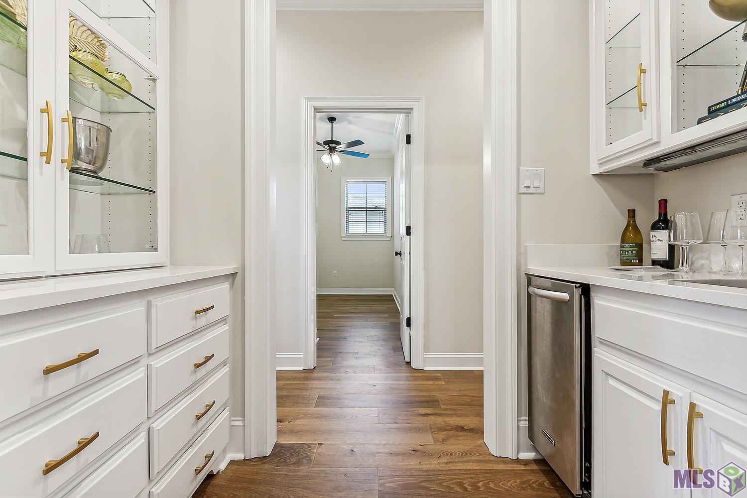 9815 Myrtle Lane Baton Rouge, LA 70810 - Photo 7 of 17