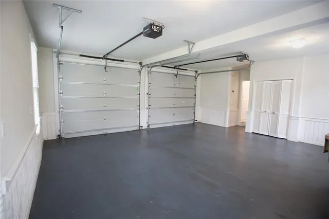 an empty room with a empty space