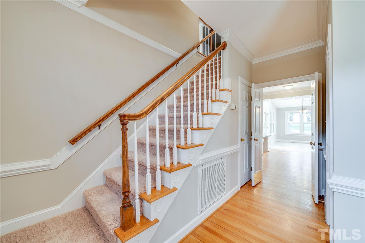 10825 Cahill Road Raleigh, NC 27614 - Photo 4 of 30