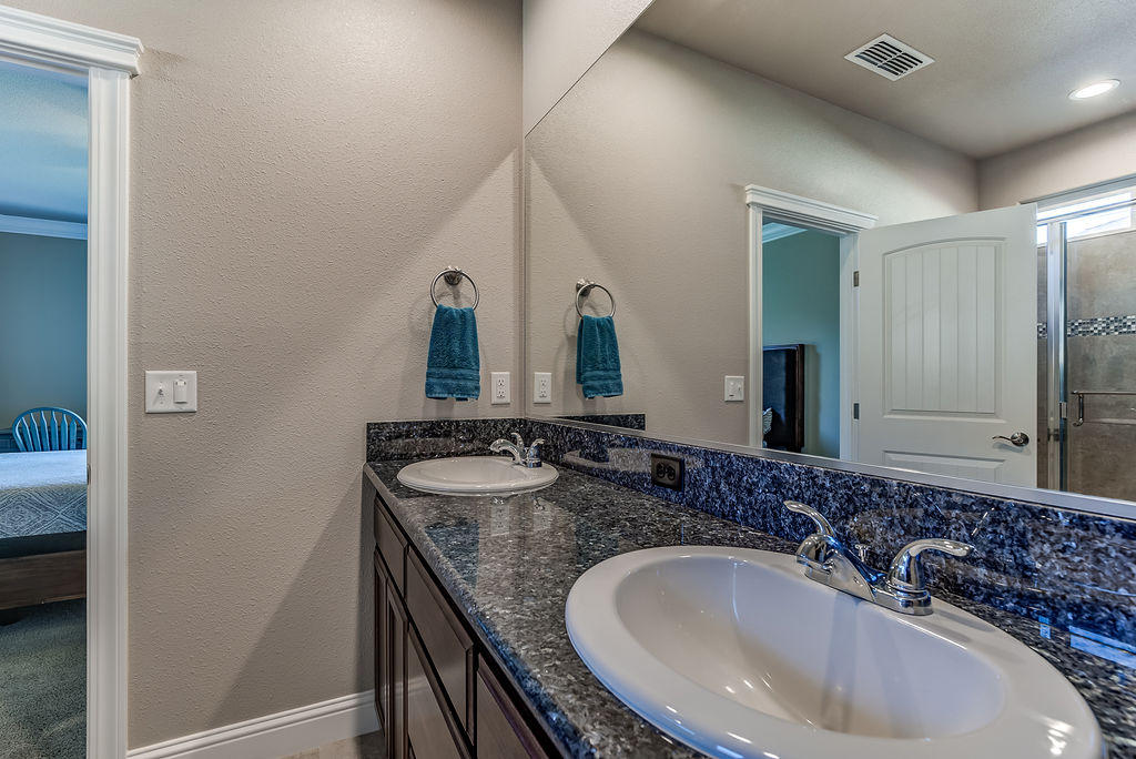 3390 Hotlam Road Redding, CA 96002 - Photo 32 of 39 3390HotlamRoad_031