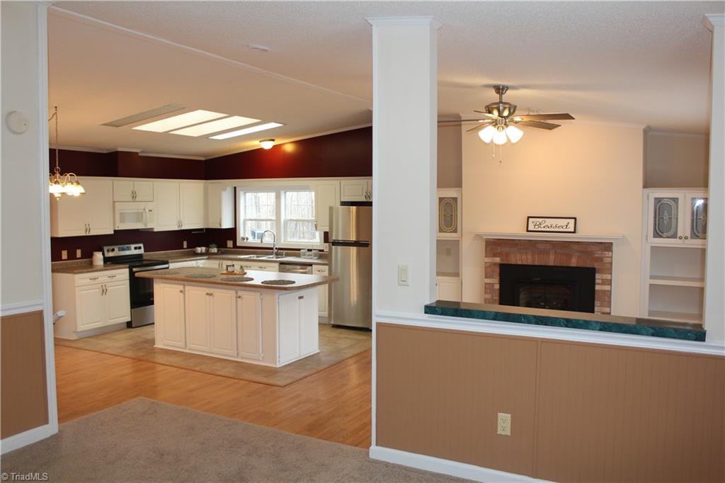 460 West Grove Road Lexington, NC 27295 - Photo 11 of 48 Gallery Image 11