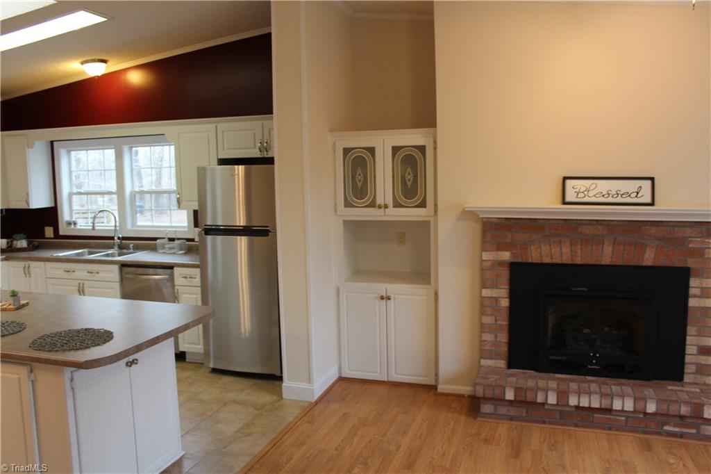 460 West Grove Road Lexington, NC 27295 - Photo 16 of 48 Gallery Image 16