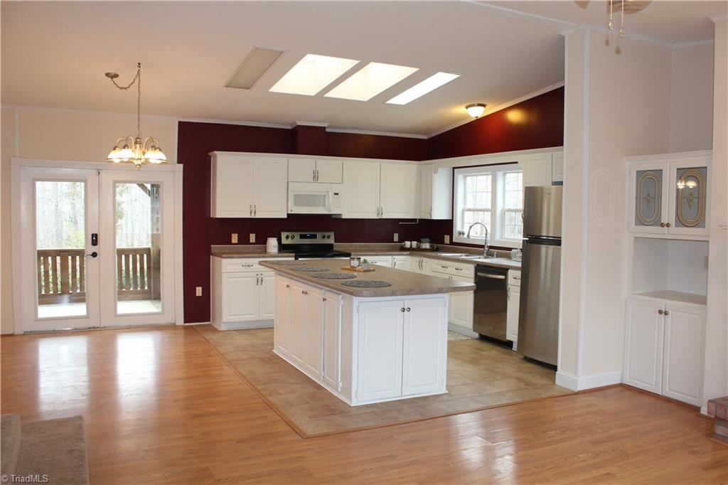 460 West Grove Road Lexington, NC 27295 - Photo 37 of 48 Gallery Image 37
